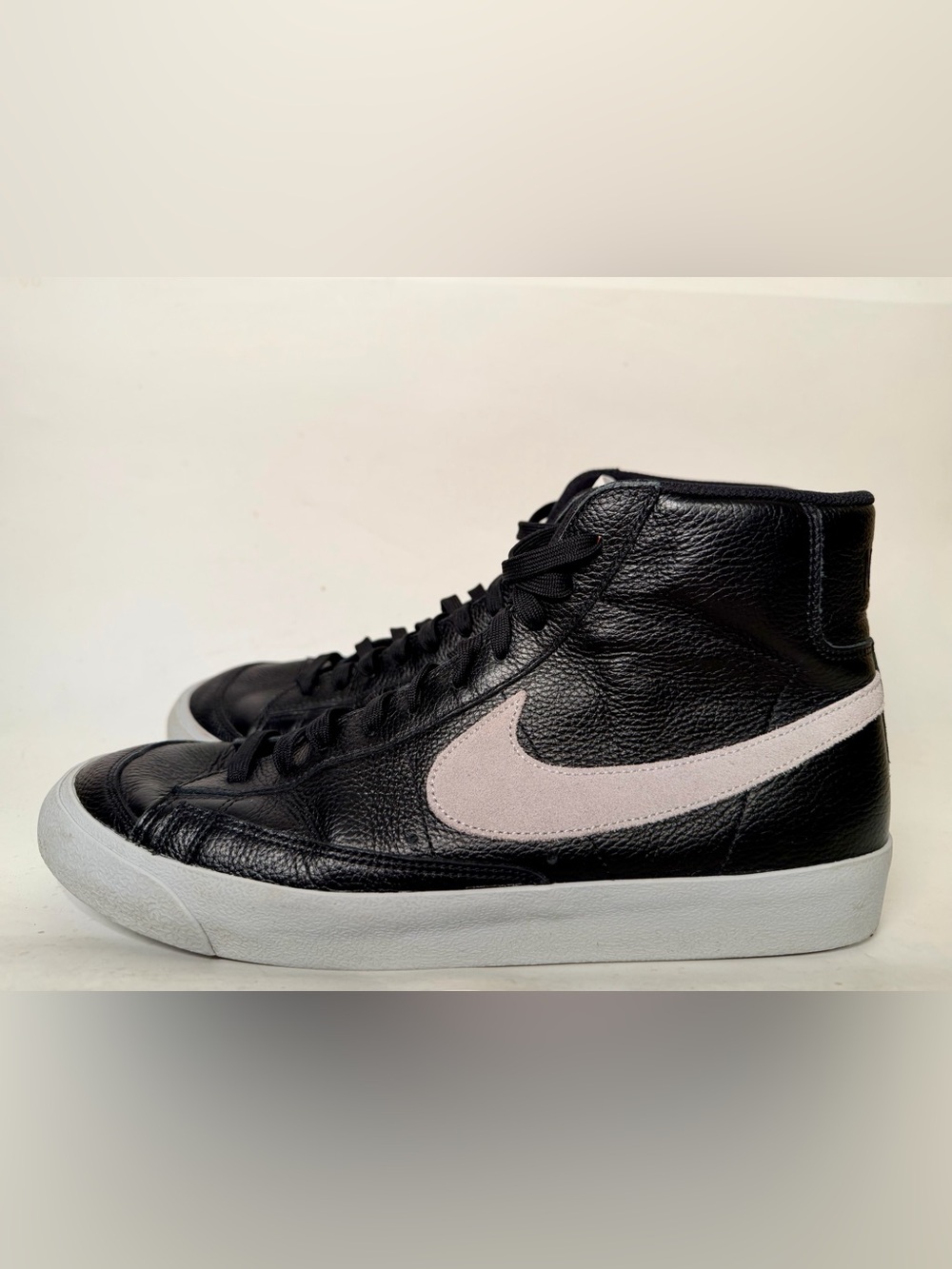 Nike Blaze Mid Men’s 12 High Top Leather Lace-Up Sneakers Black/White D07432-900